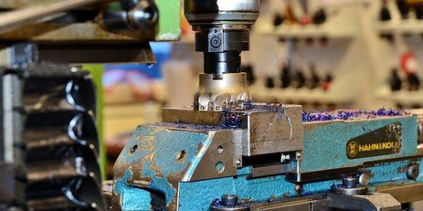 milling-cutters-3209230_640